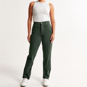 Abercrombie Curve Love Ultra High Rise 90 Straight Jean